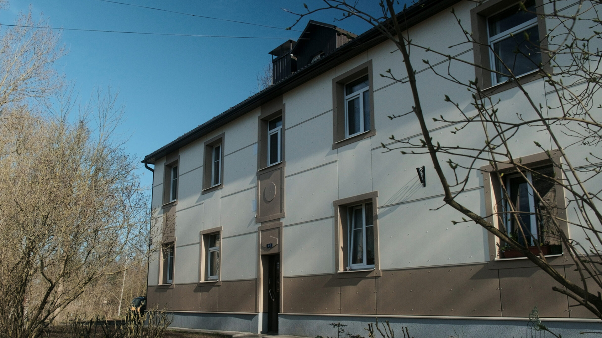 Renovēta daudzdzīvokļu māja Anitas ielā 6, Rīgā - pabeigts energoefektivitātes projekts